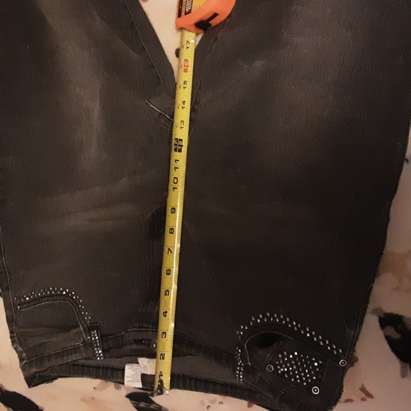 DG2 Embellished studded Acid Washed Distressed Jeans Plus size Woman's 16 - Picture 11 of 12